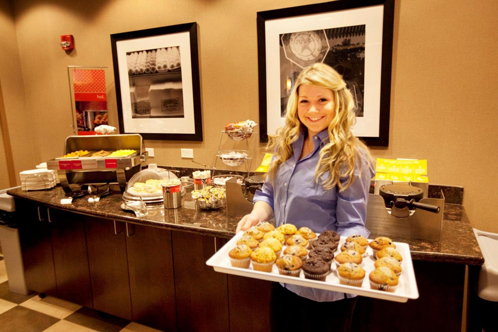 Hampton Inn & Suites By Hilton Seattle/Kent Dış mekan fotoğraf