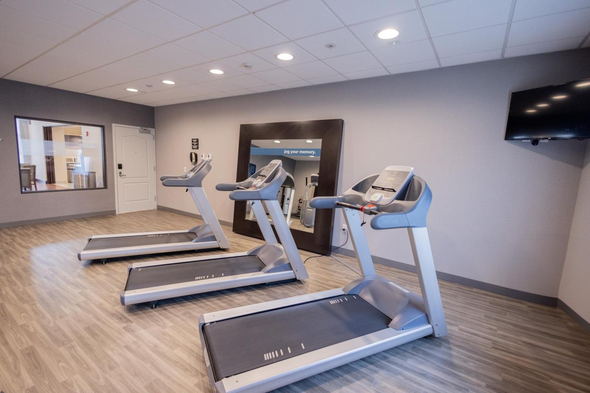 Hampton Inn & Suites By Hilton Seattle/Kent Dış mekan fotoğraf