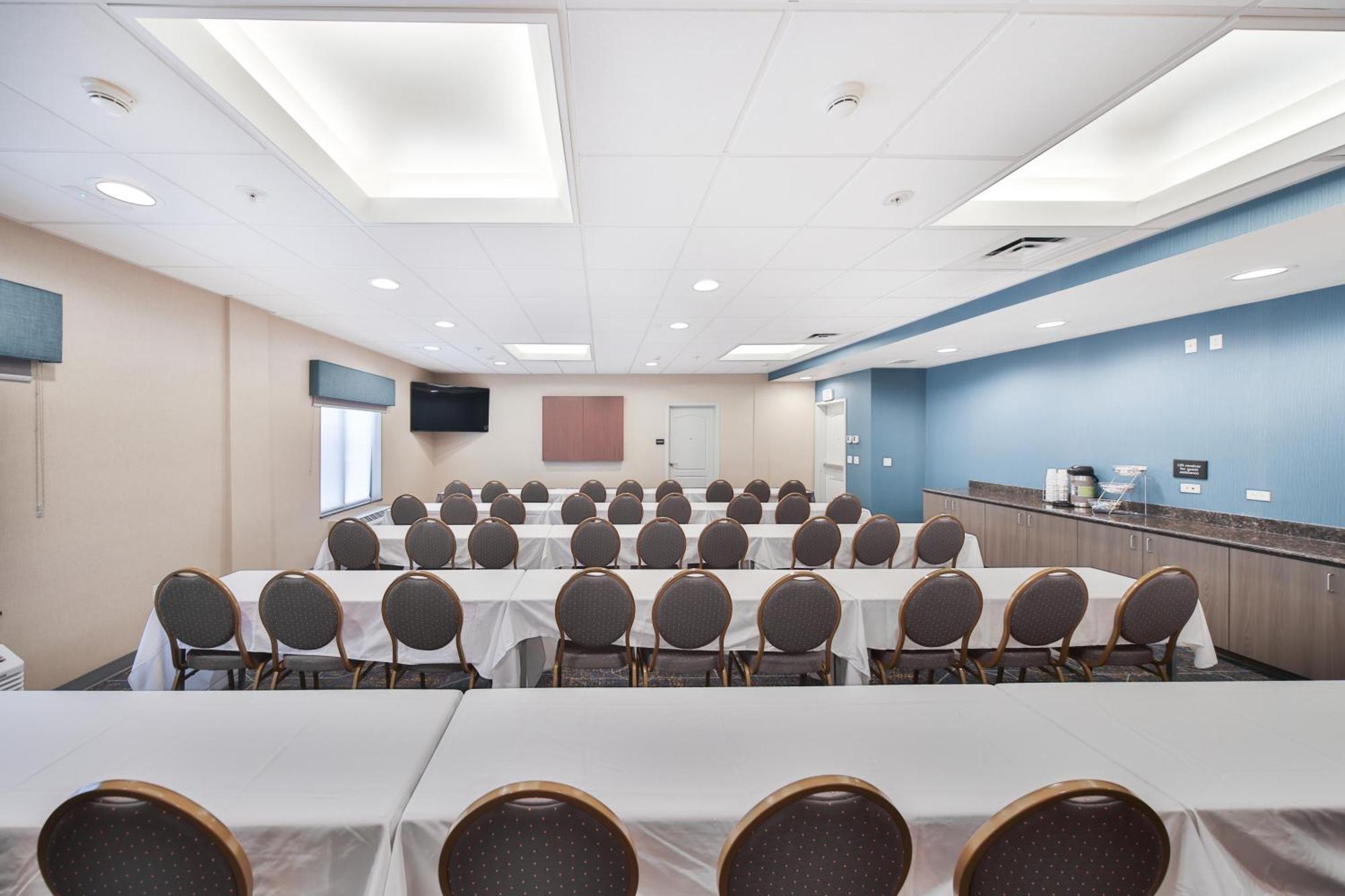 Hampton Inn & Suites By Hilton Seattle/Kent Dış mekan fotoğraf