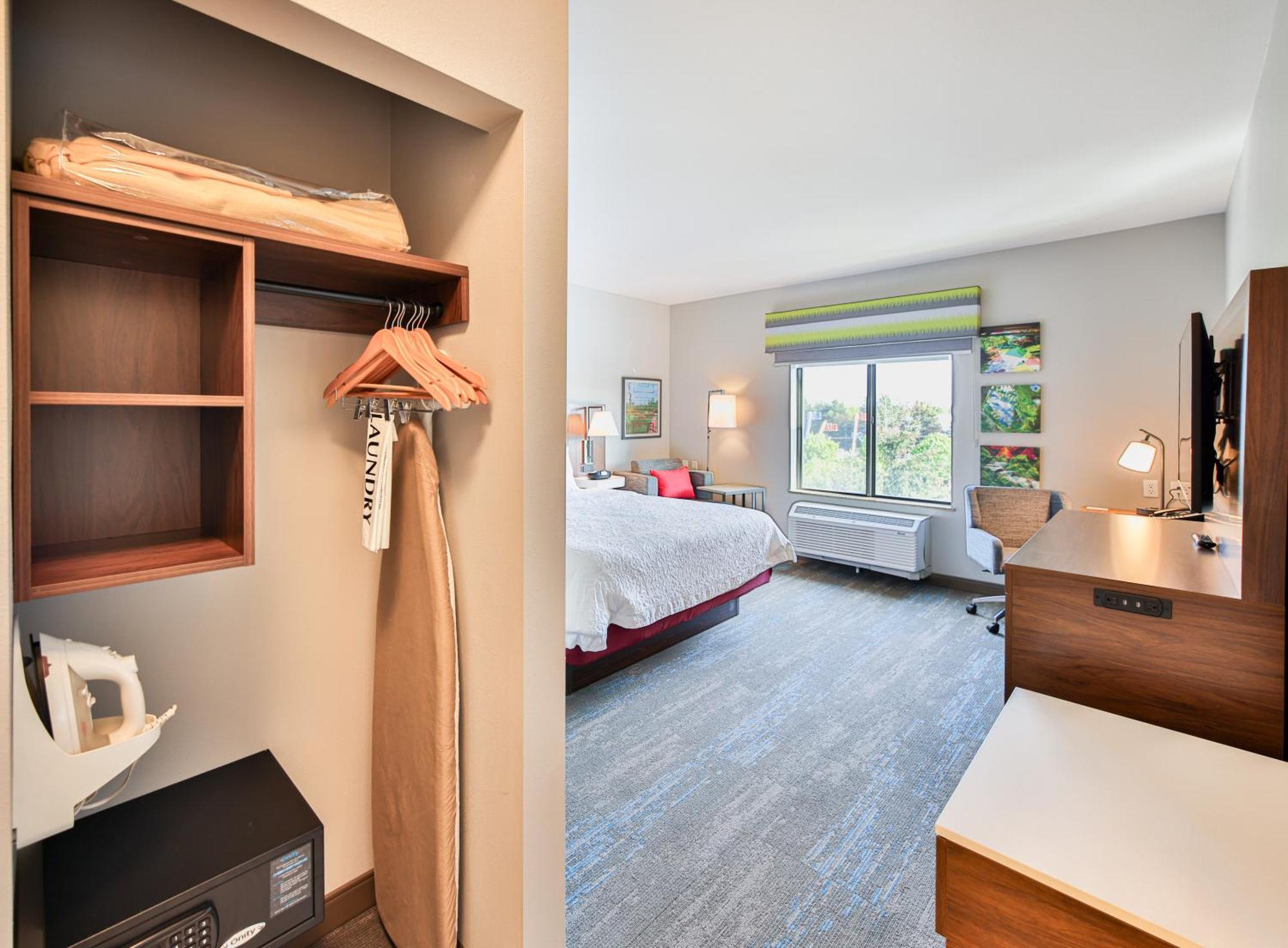 Hampton Inn & Suites By Hilton Seattle/Kent Dış mekan fotoğraf
